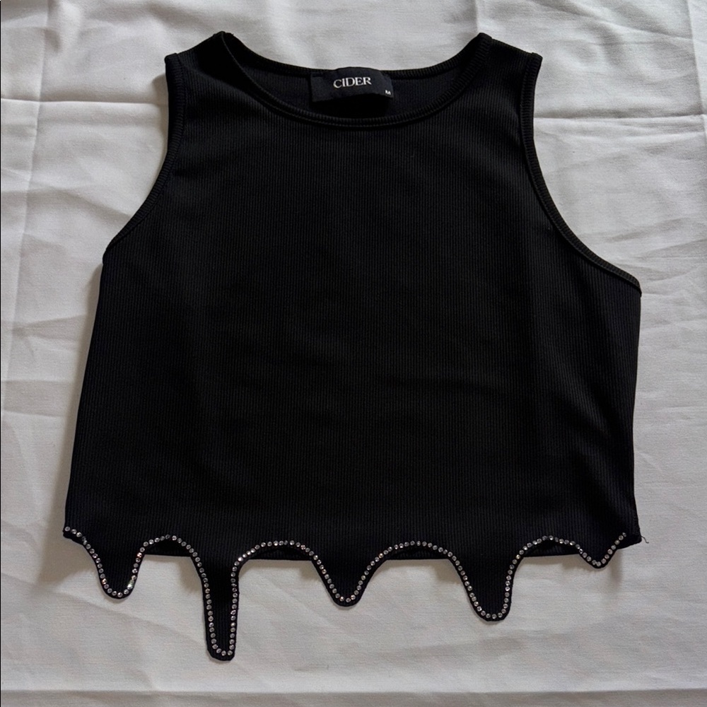 Cider Black Scalloped Tank Top